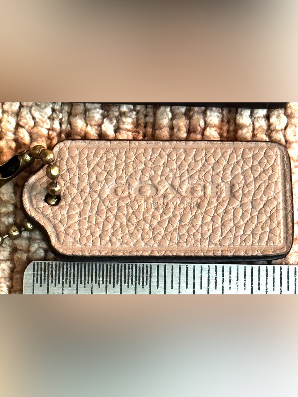 NEW SMOOTH TAN COLOR COACH HANG TAG w/ GOLD CHAIN  $23 NWOTs